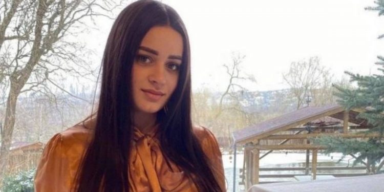 Swipe-up cu dragoste!