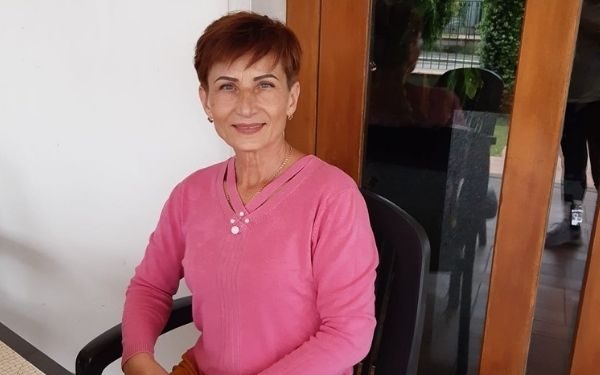 Veronica, 57 de ani