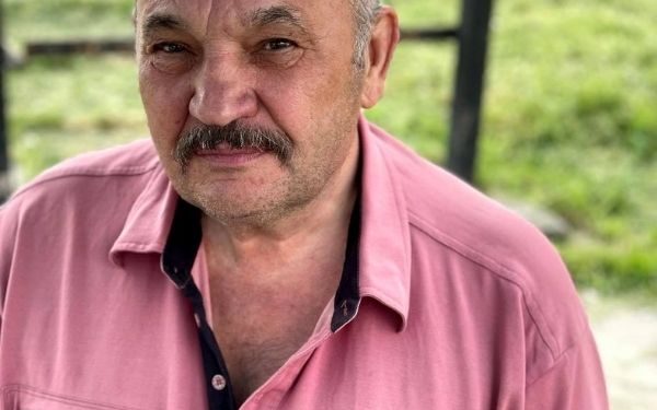 Boris, 64 ani