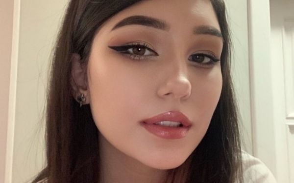 Olga, 18 ani