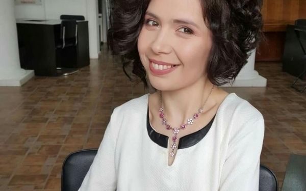 Oxana, 33 de ani