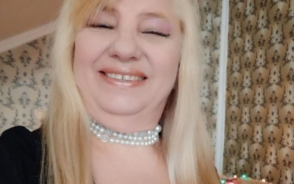 Maria, 65 de ani
