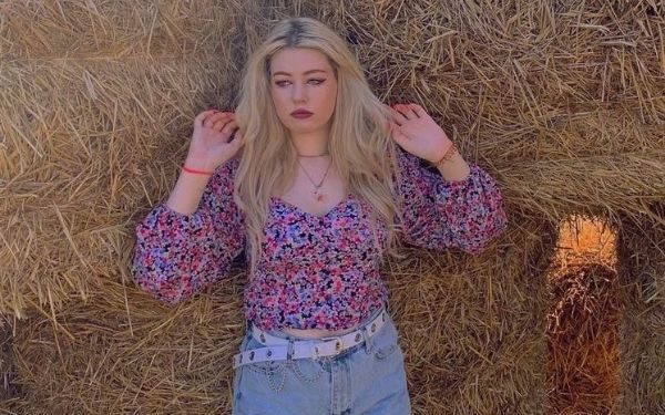Anastasia, 19 ani