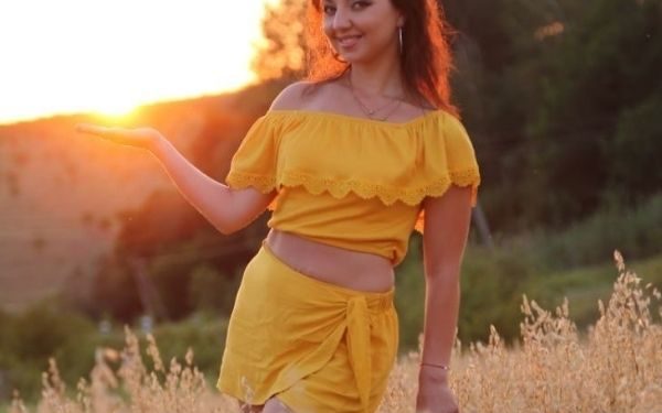 Anastasia, 32 de ani
