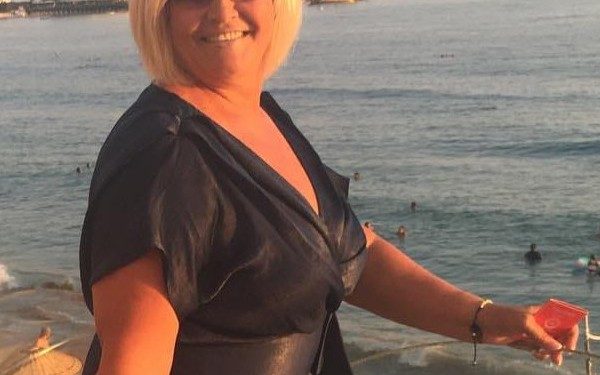 Iulia, 59 de ani