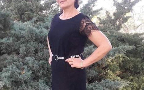 Iulia, 59 de ani