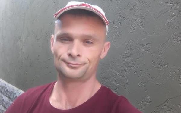 Victor, 34 de ani