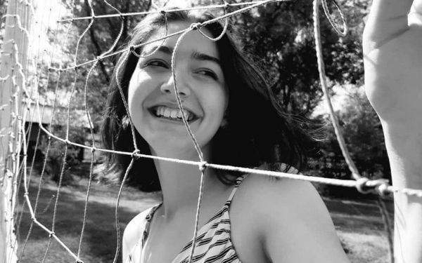 Evelina, 19 de ani