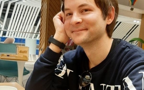 Alexandru, 33 de ani