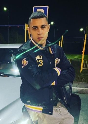 Alexandru, 33 de ani