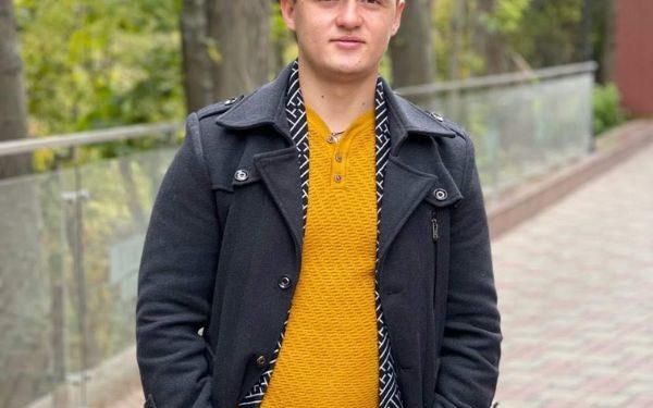 Markus-Riga, 23 de ani