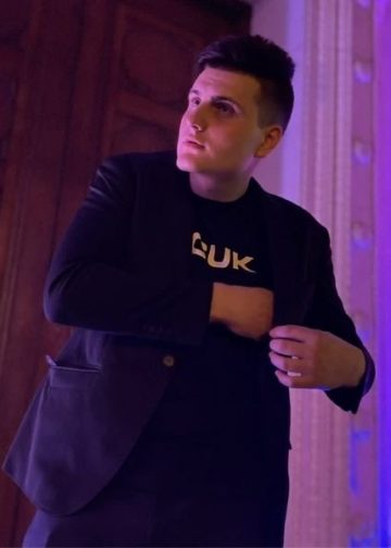 Petru, 22 de ani