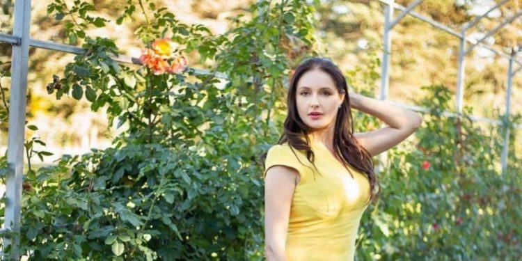 Iulia, 36 de ani