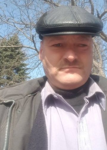 Nicolae, 51 de ani