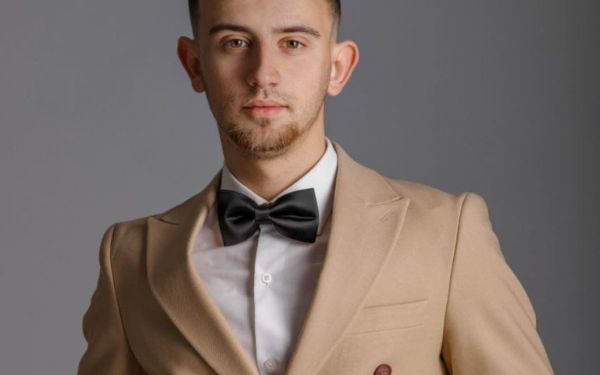Daniel Șveț, 26 de ani