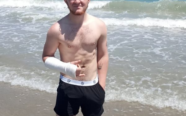 Constantin, 22 de ani