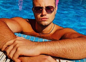 Alexandru, 28 de ani